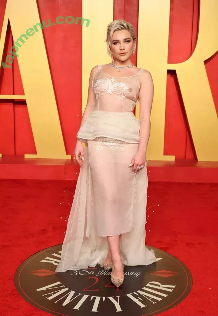 Florence Pugh nude photo #1242 (florencepugh)