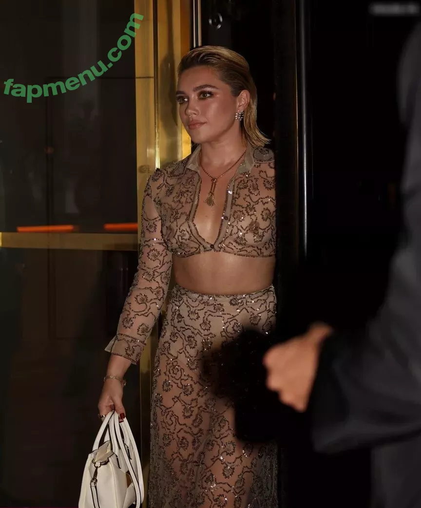Florence Pugh nude photo #1286 (florencepugh)