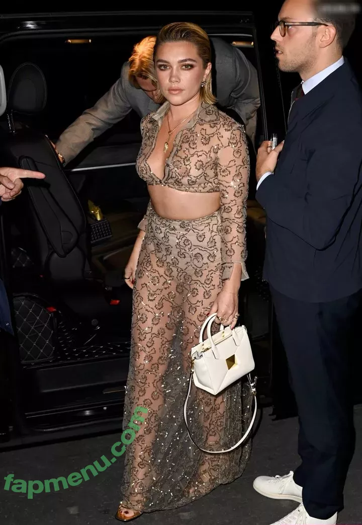 Florence Pugh nude photo #1287 (florencepugh)