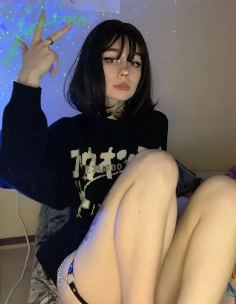 fluffyfulafel nude photo #0094 (fluffangel / fluffy.falafel / fluffypuffy / fluffypuffy777 / katyalolina / kiki_lastya / kikilastya)