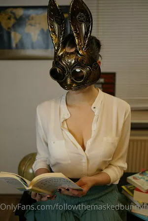 followthemaskedbunnyfree / followthemaskedbunny2 nude photo #0002
