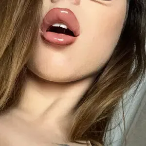 foodiewithabooty2 nude photo #0010