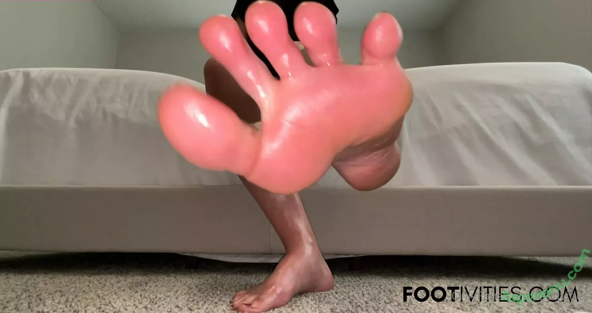 footivities nude photo #0091 (fatjesus562)