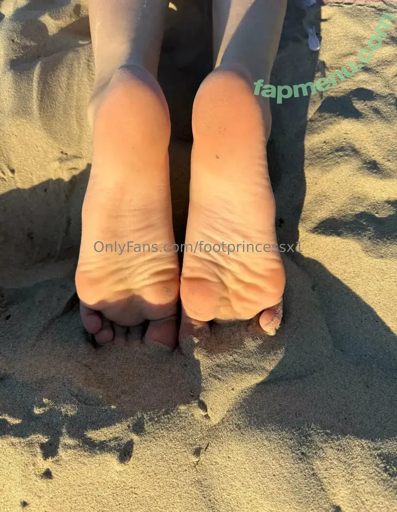 footprincessx1 nude photo #0035 (thereal_raneesa)