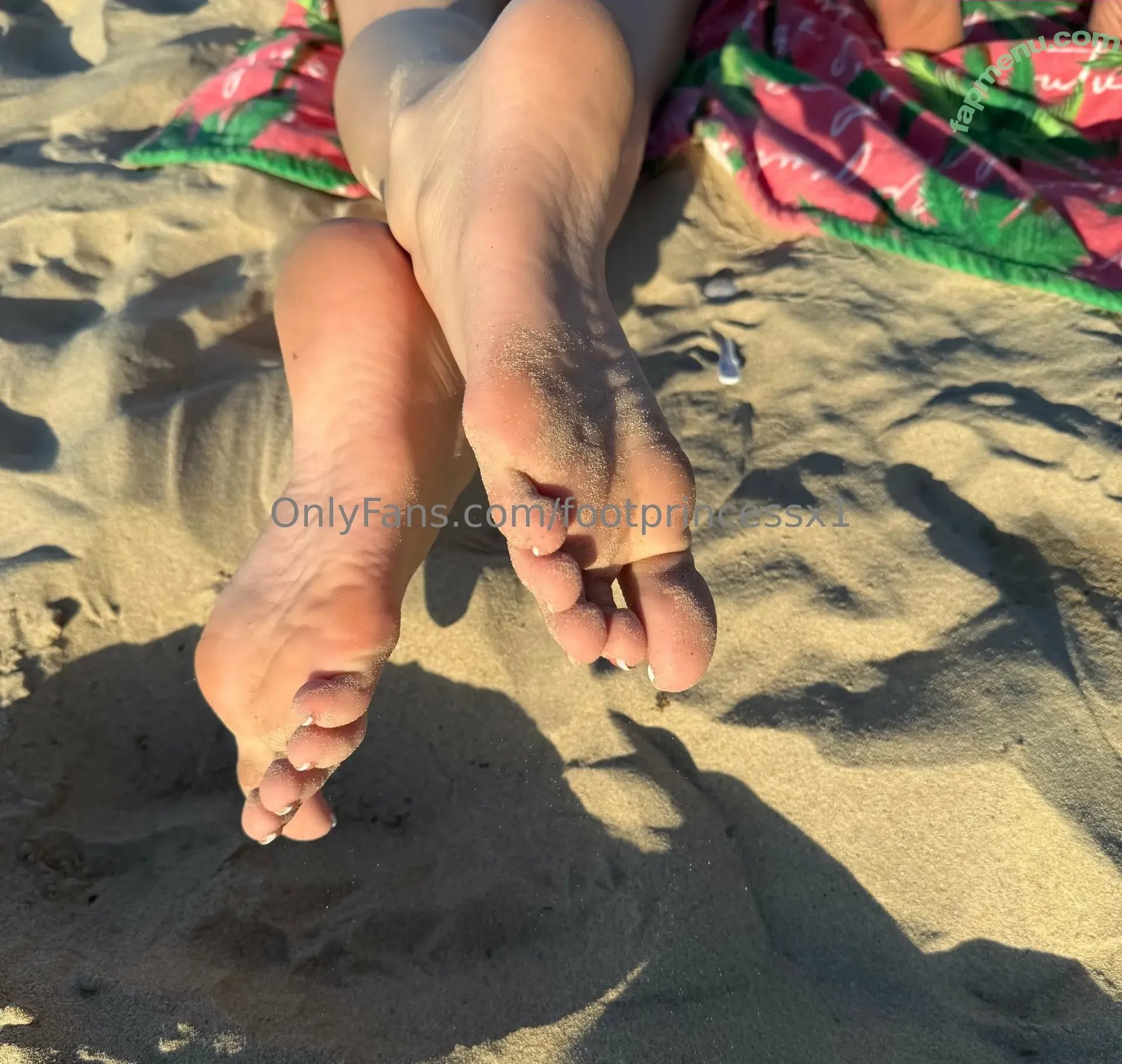 footprincessx1 nude photo #0041 (thereal_raneesa)