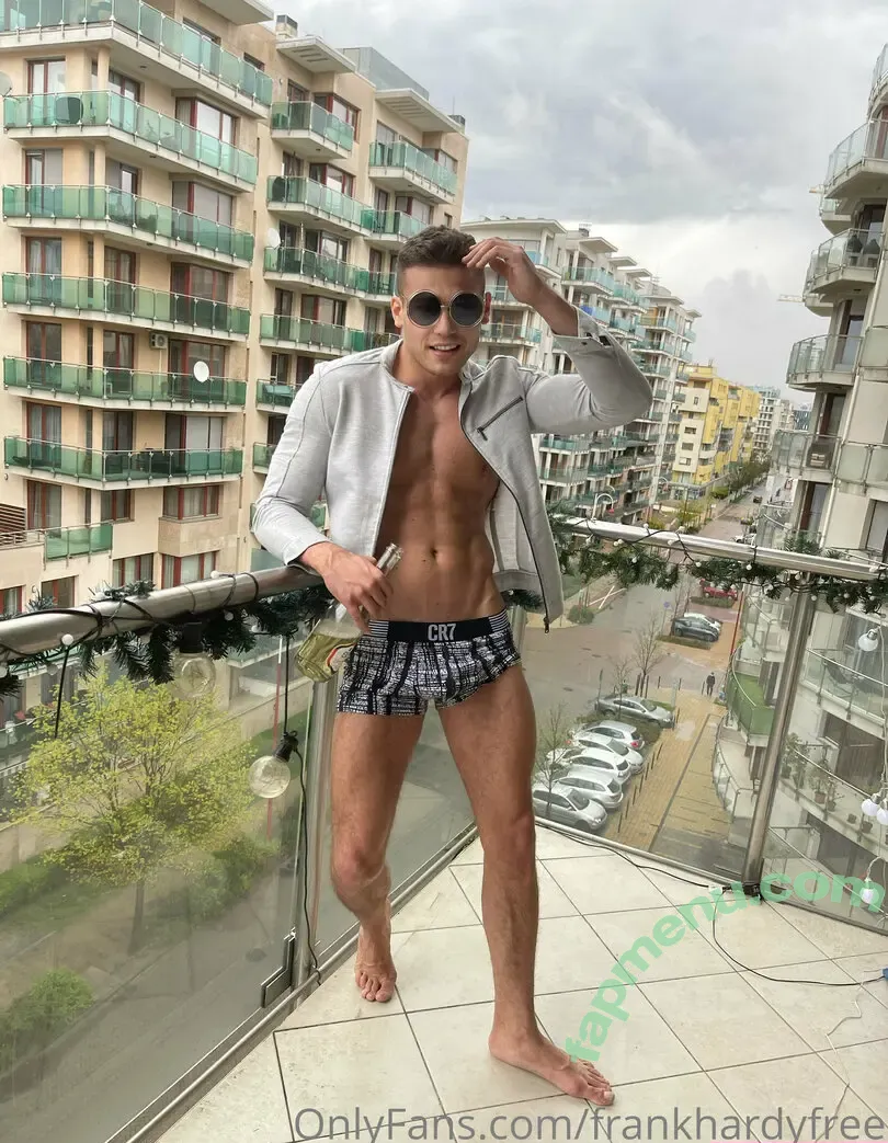 frankhardyfree nude photo #0013 (frankyhardy)