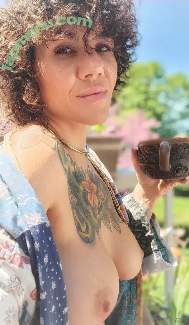 frankierivers nude photo #0024 (frankierivers_)