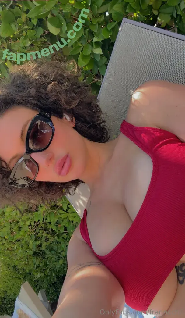 franncchii nude photo #0011 (franncchii)