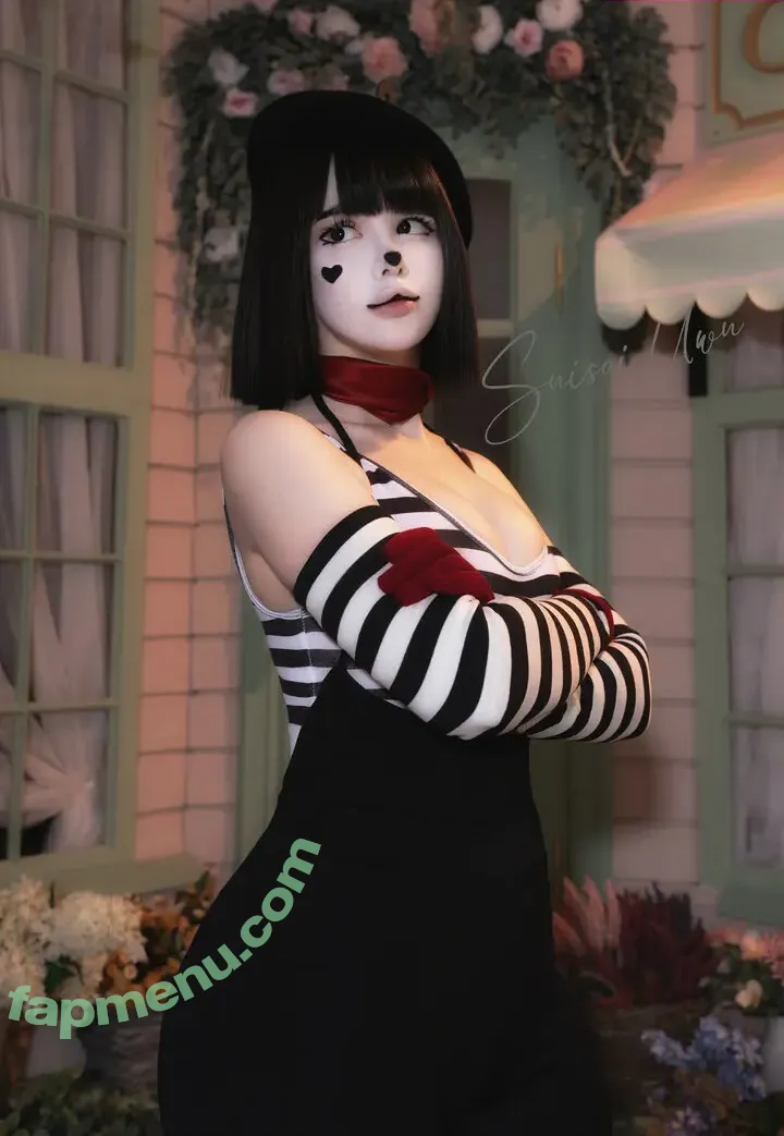 frauleinmilk nude photo #1595 (suisai.uwu / suisaiuwu)