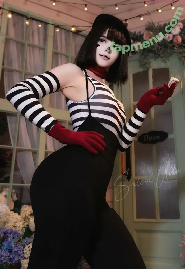frauleinmilk nude photo #1598 (suisai.uwu / suisaiuwu)