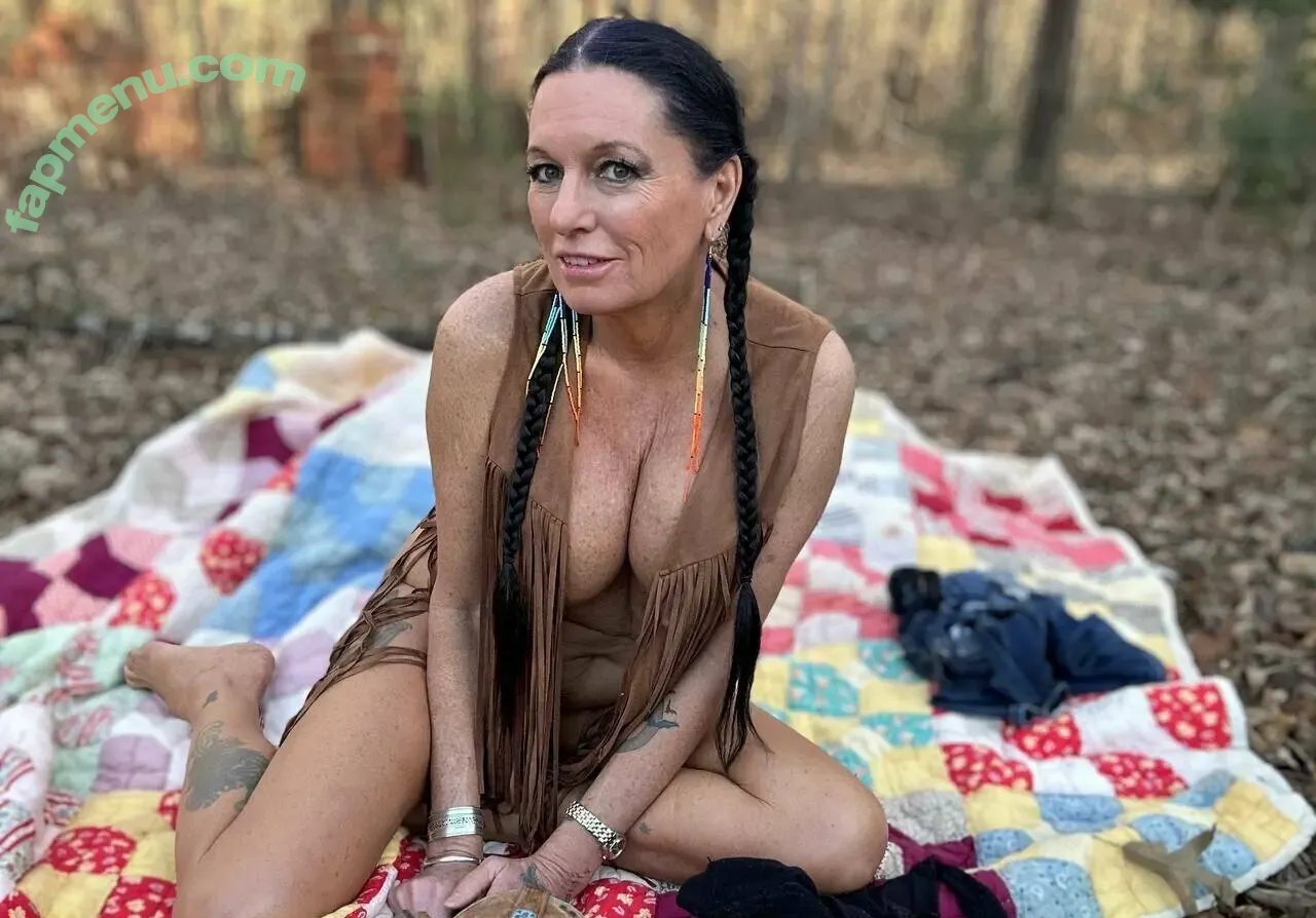freebecky nude photo #0128 (freenbeckbon)