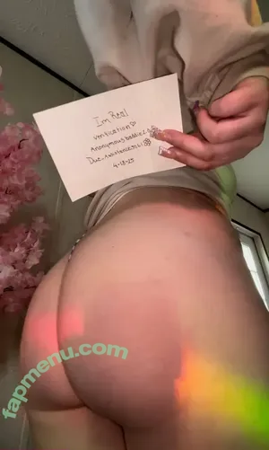  nude photo #0003