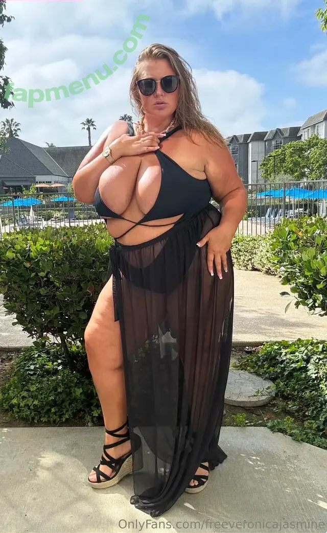 freeveronicajasmine nude photo #0129 (thatveronicajasmine)