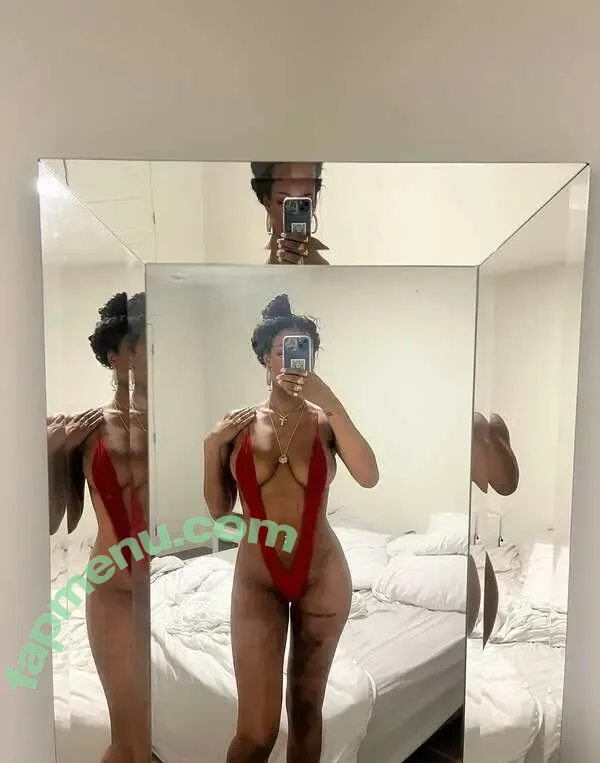 frenchtoestt nude photo #0025 (thefooodtraveler)