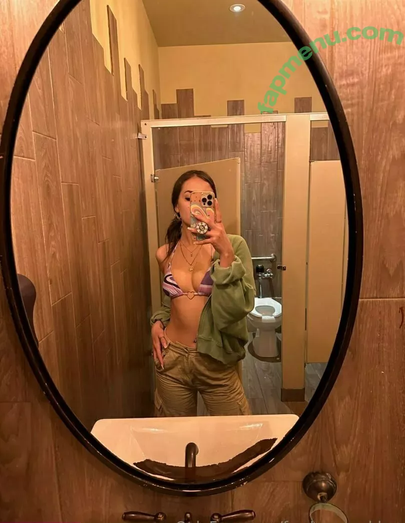freshmenashley nude photo #1220 (heyitsmenashly)