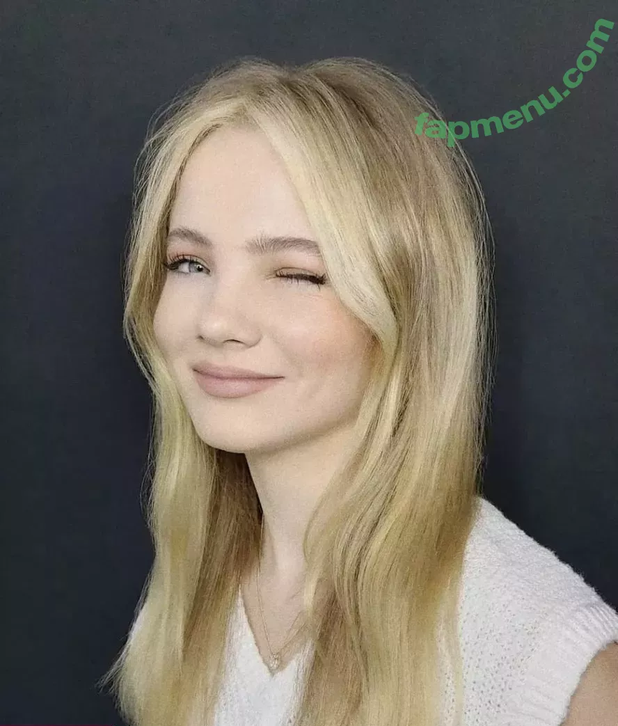 Freya Allan nude photo #0011 (Ciri / freyaallan / freyaallann)
