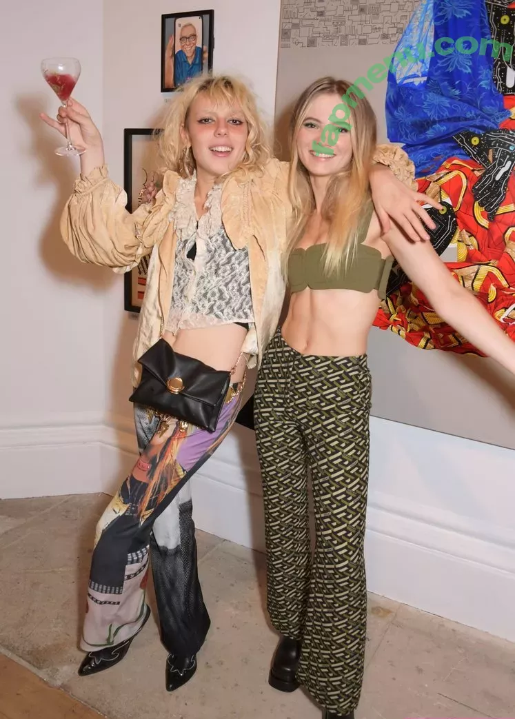 Freya Allan nude photo #0060 (Ciri / freyaallan / freyaallann)