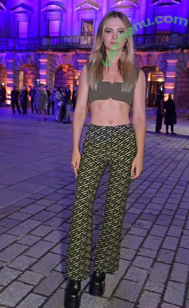 Freya Allan nude photo #0066 (Ciri / freyaallan / freyaallann)