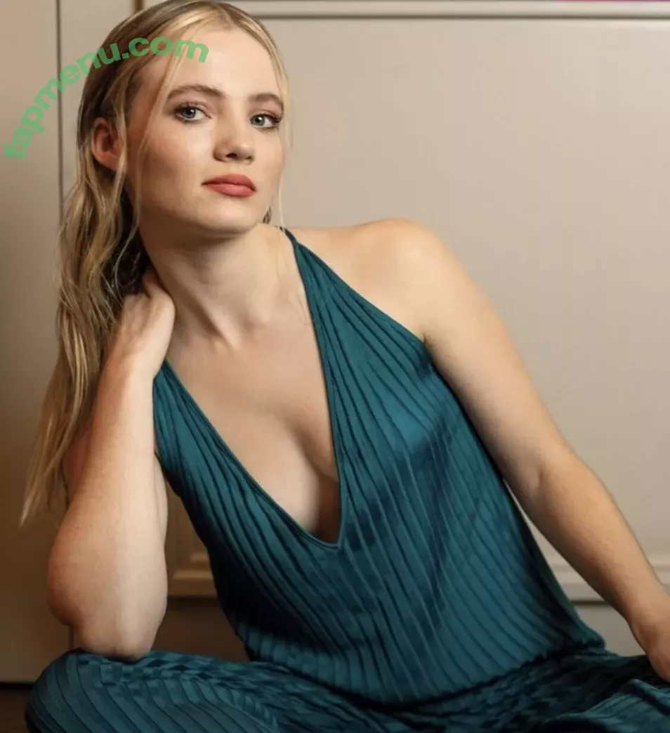 Freya Allan nude photo #0108 (Ciri / freyaallan / freyaallann)