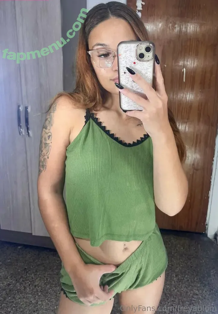 freyablom nude photo #0028 (freyablom)