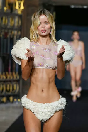 Frida Aasen / frida_aasen nude photo #0081