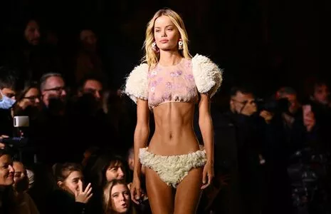 Frida Aasen / frida_aasen nude photo #0084
