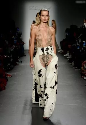 Frida Aasen / frida_aasen nude photo #0523