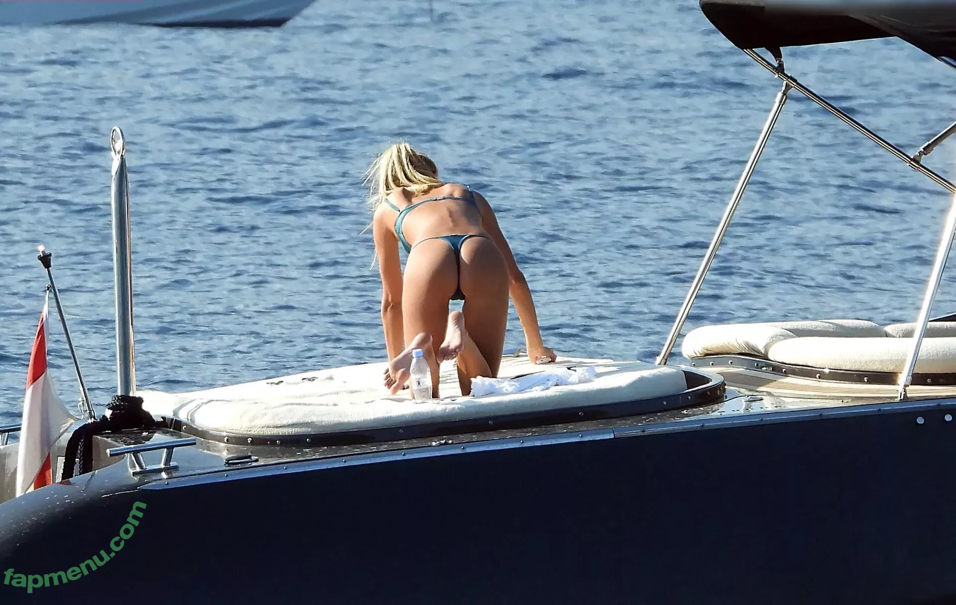 Frida Aasen nude photo #0218 (frida_aasen)