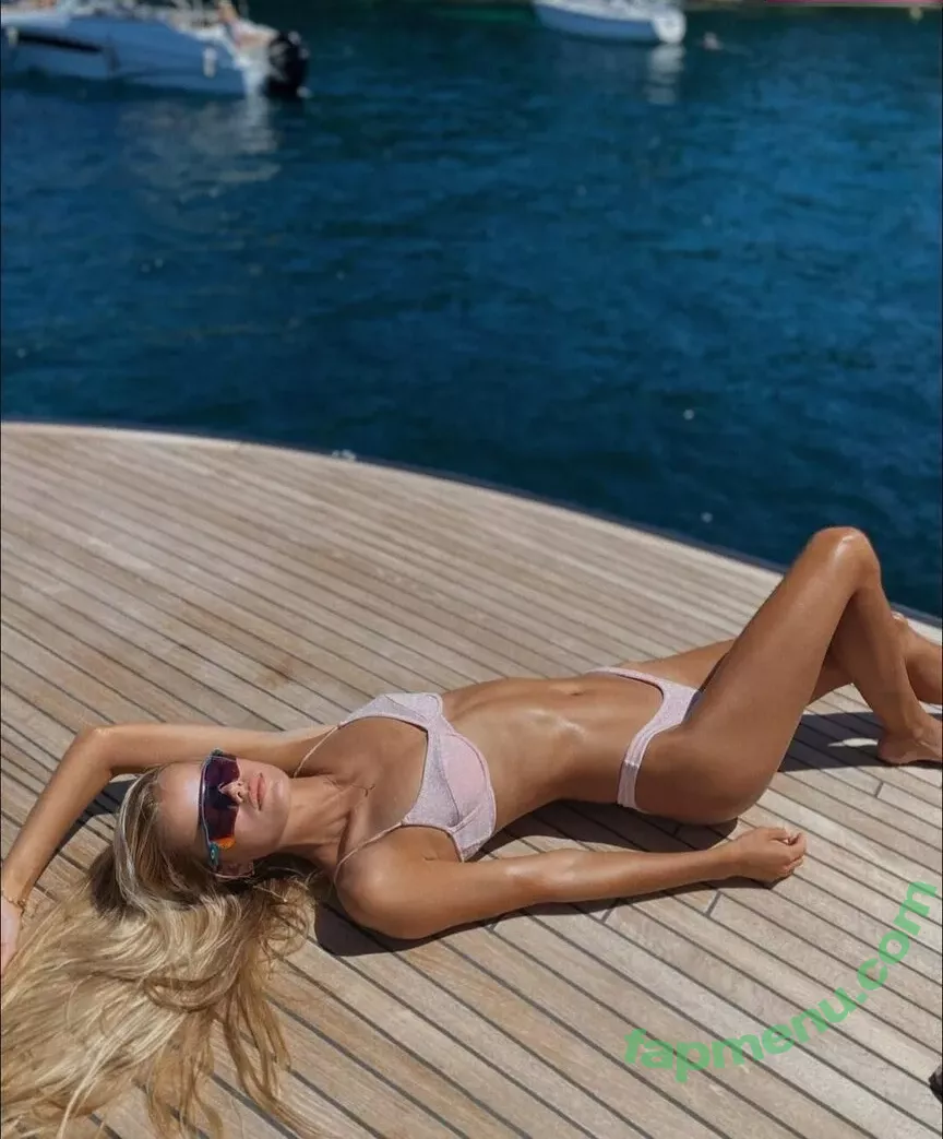 Frida Aasen nude photo #0302 (frida_aasen)