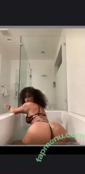  nude photo #0002