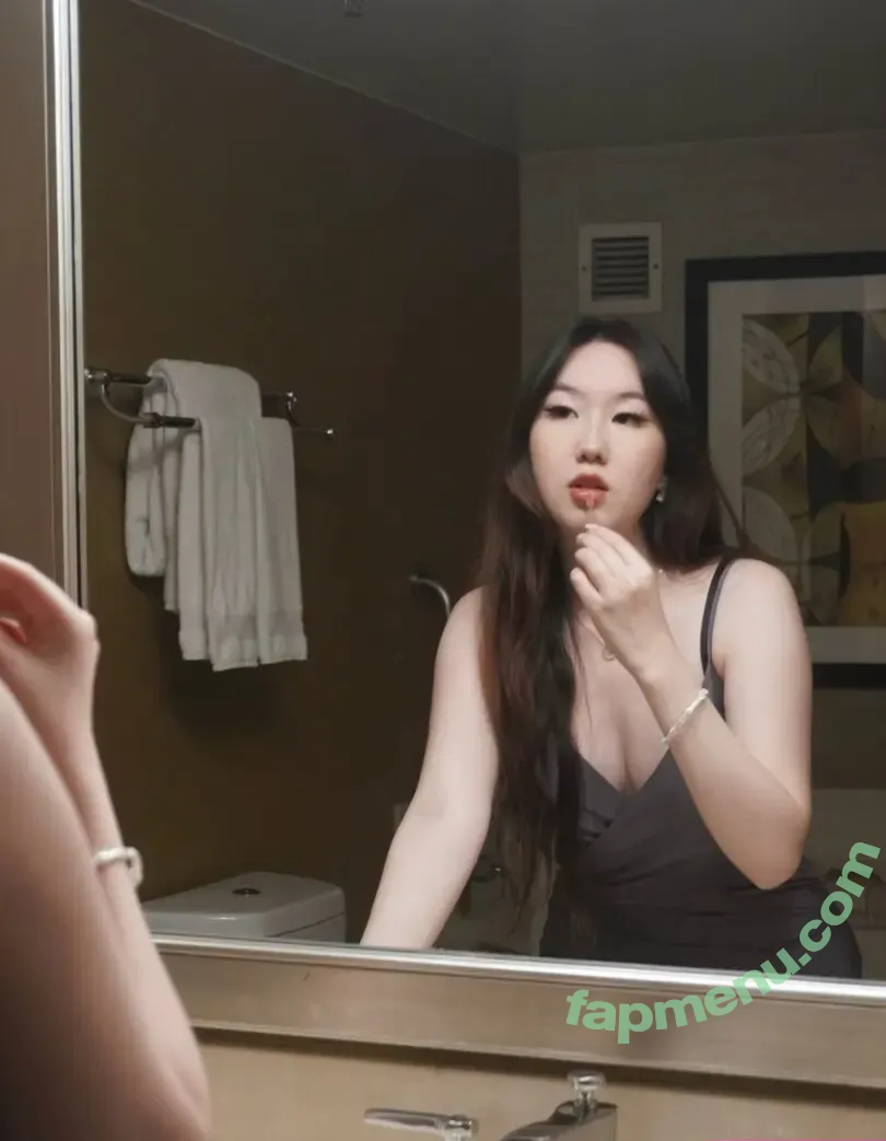 Fufu Flutters ASMR nude photo #0028 (fufumochii)