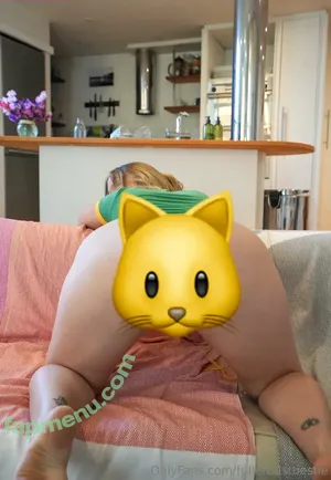  nude photo #0003