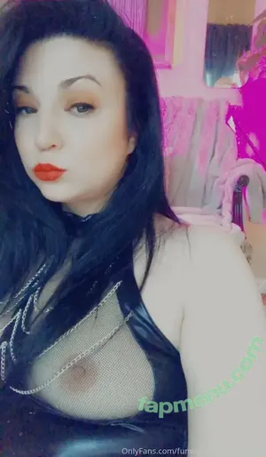  nude photo #0003