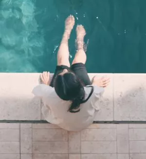 Fuslie / Leslie nude photo #0038