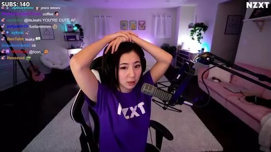 Fuslie / Leslie nude photo #0058