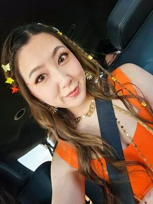 Fuslie / Leslie nude photo #0078