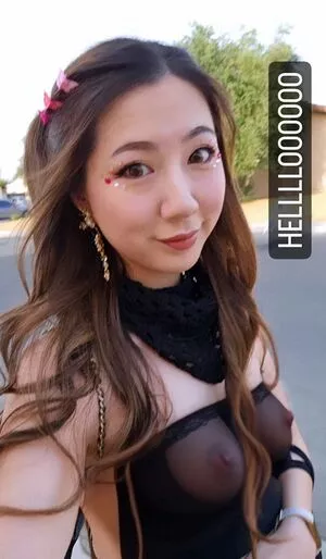 Fuslie / Leslie nude photo #0097