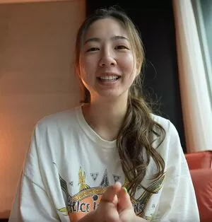 Fuslie / Leslie nude photo #0106