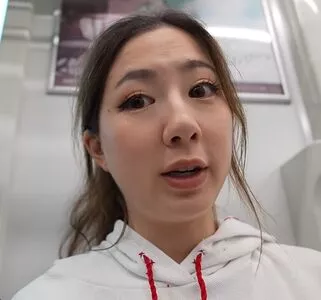Fuslie / Leslie nude photo #0112