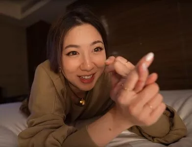 Fuslie / Leslie nude photo #0123