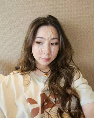 Fuslie / Leslie nude photo #0215