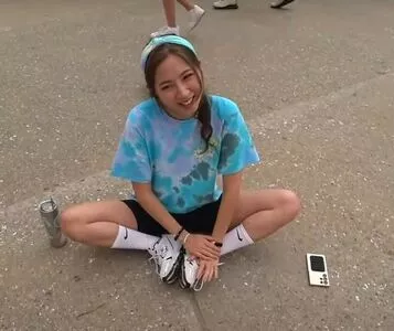 Fuslie / Leslie nude photo #0297