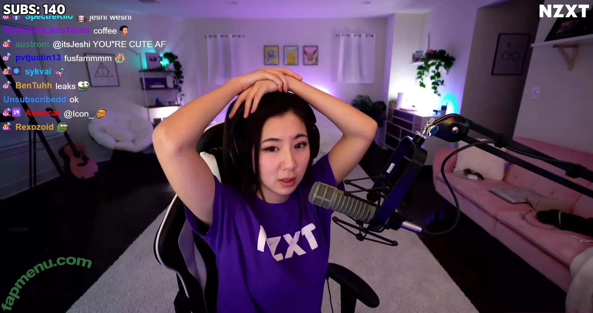 Fuslie nude photo #0058 (Leslie)