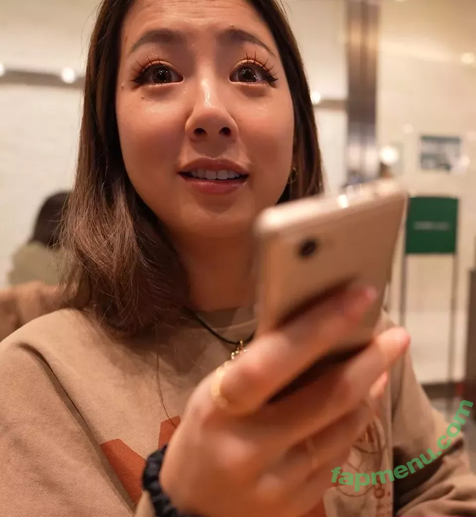 Fuslie nude photo #0118 (Leslie)