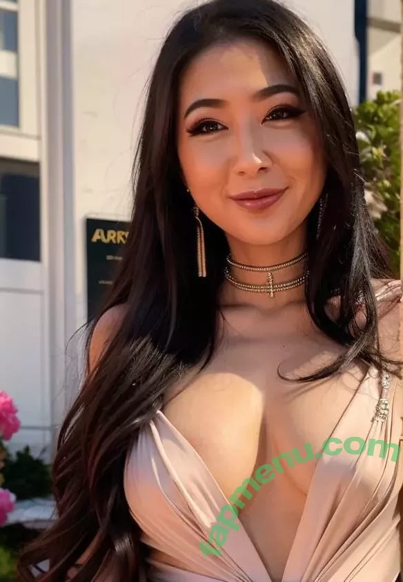 Fuslie nude photo #0189 (Leslie)