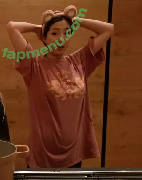 Fuslie nude photo #0199 (Leslie)