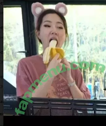 Fuslie nude photo #0203 (Leslie)
