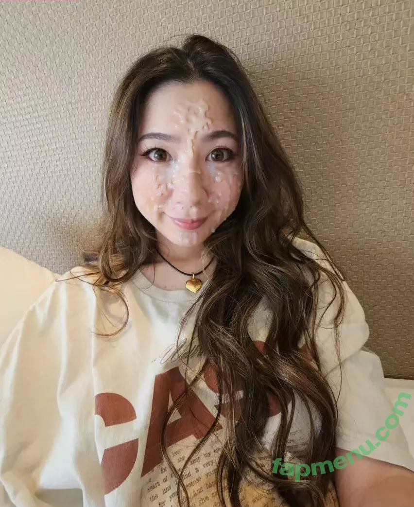 Fuslie nude photo #0216 (Leslie)