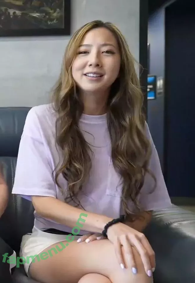 Fuslie nude photo #0370 (Leslie)