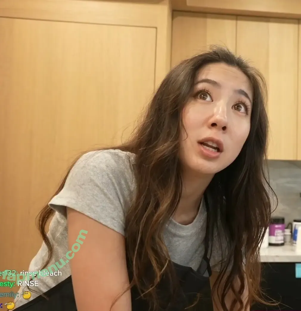 Fuslie nude photo #0790 (Leslie)